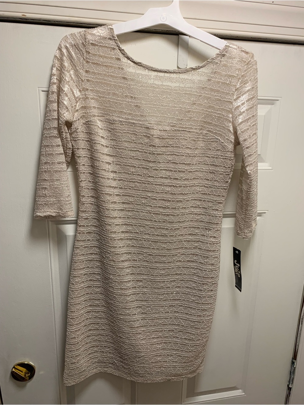 Jump Apparel Cream Lace Midi Dress with Three-Quarter Sleeves